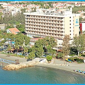 Poseidonia Beach Hotel